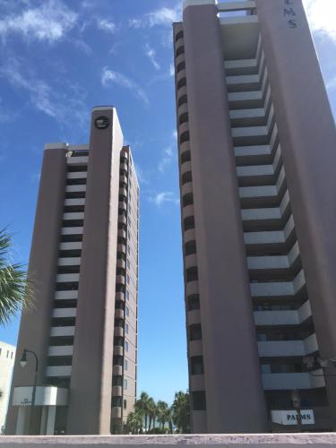 Фотография апарт отеля Suites at the Beach