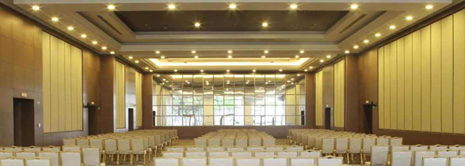 Фотография конференц-зала Версаль