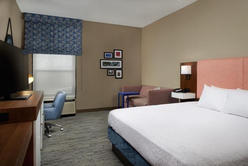 Фотография гостиницы Hampton Inn Erie-South I-90/I-79
