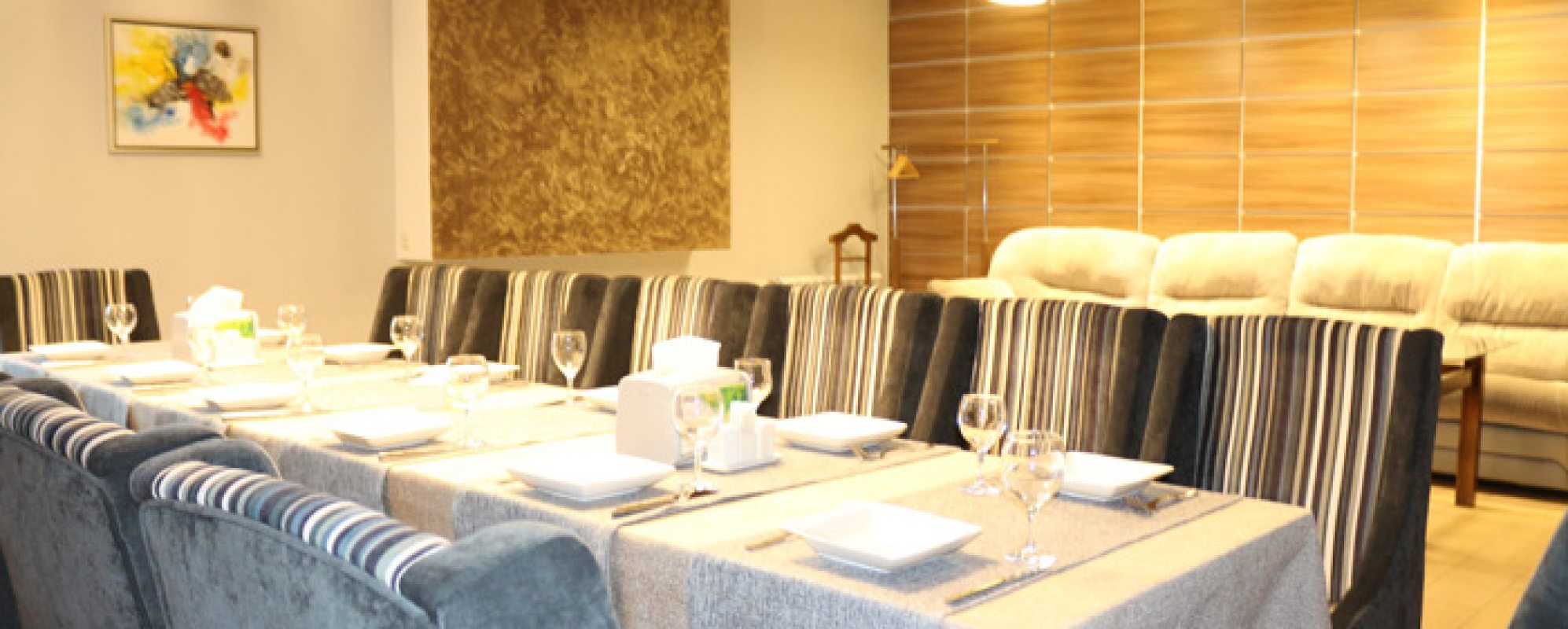 Фотографии банкетного зала VIP-комнаты