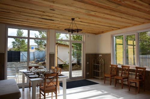 Фотографии гостевого дома
Дача Дизайнера