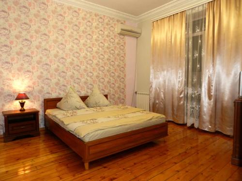 Фотографии квартиры 
            2-room Apartment on Nezalezhnoi Ukrainy Street 39-b, by GrandHome