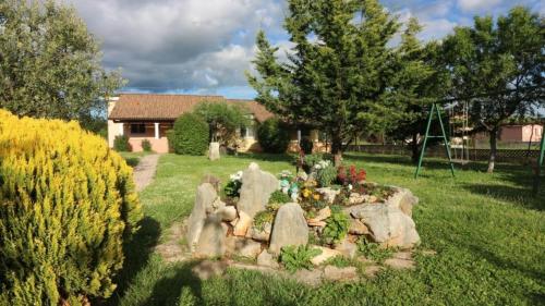 Фотографии гостевого дома
Bungalow Melisa 78