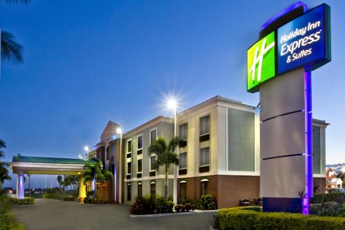 Фотография гостиницы Holiday Inn Express Hotel & Suites Clewiston, an IHG Hotel