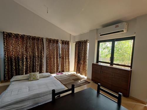 Фотография гостевого дома JenJon Karjat Resort - One BHK Premium Chalet with optional SWIMMING POOL