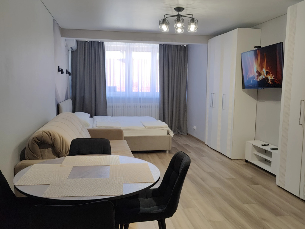 Фотография квартиры Новая комфортная студия в 5 минутах ходьбы от Храма