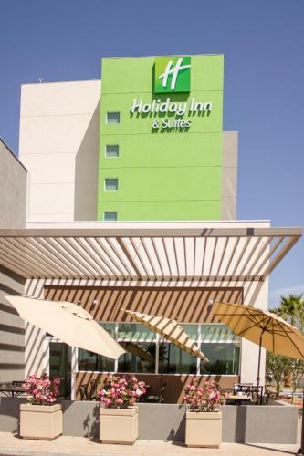 Фотография гостиницы Holiday Inn Hotel & Suites Hermosillo Aeropuerto, an IHG Hotel