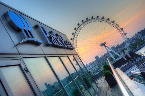 Фотография гостиницы Park Plaza County Hall London