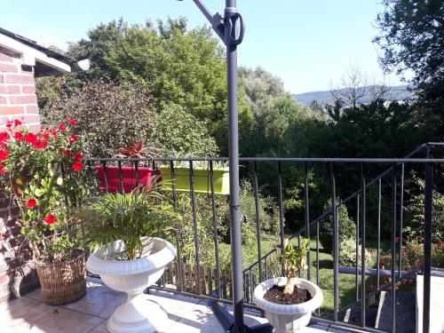 Фотография гостевого дома L'escale Arquaise, la maison au jardin fleuri à 5 min de dieppe