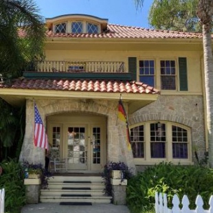 Фотография мини отеля Ms. Maggie's South Country Inn