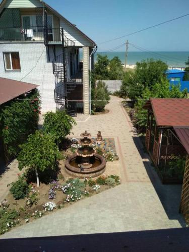 Фотографии гостевого дома 
            В Тубале, на Азовском море