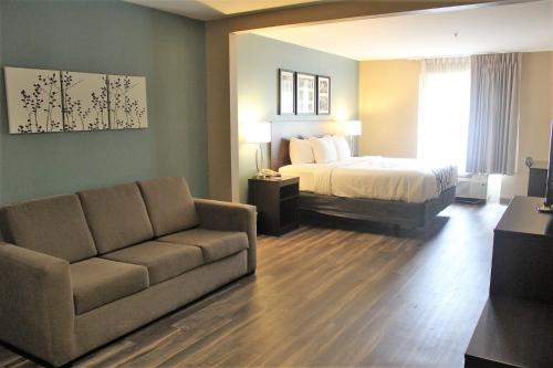 Фотография гостиницы Sleep Inn & Suites Scranton Dunmore