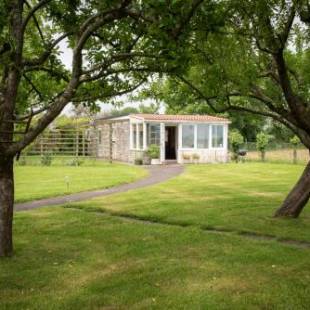 Фотографии гостевого дома
The Studio