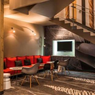 Фотографии гостиницы
ibis Paris Montmartre 18ème