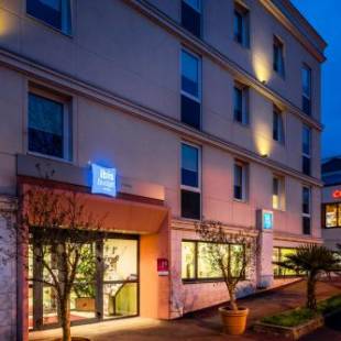 Фотографии гостиницы 
            Hotel ibis budget Chatillon Paris Ouest