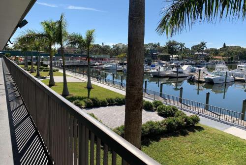 Фотография гостиницы Ramada by Wyndham Sarasota Waterfront