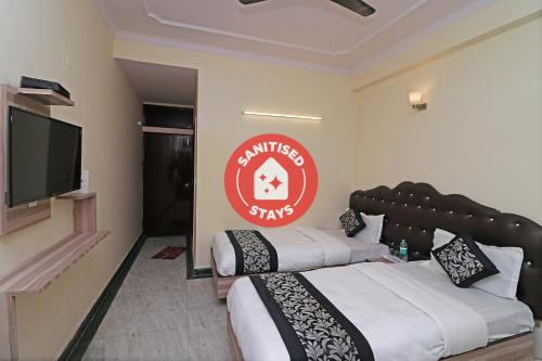 Фотография гостиницы OYO 12419 Hotel Silver Shine