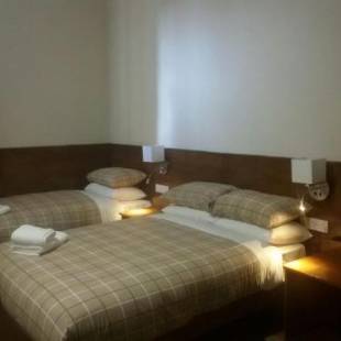 Фотографии гостиницы
Douglas Hotel