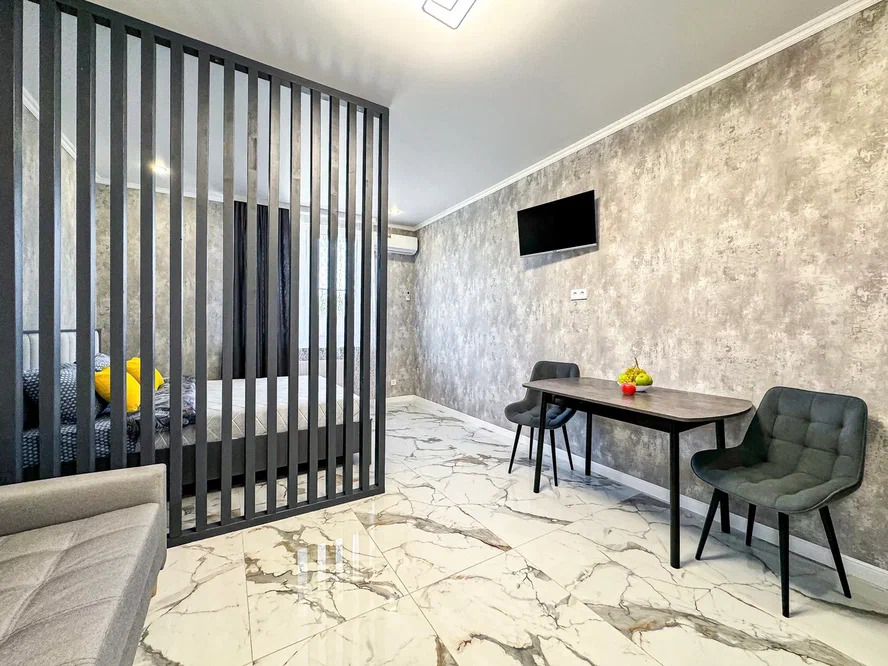 Фотография квартиры Квартира Уютная студия с балконом в новом доме Крымск Хоум