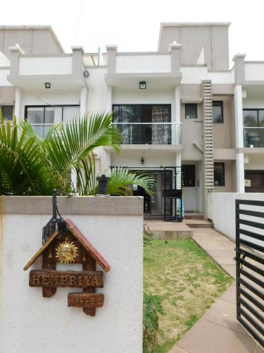 Фотография гостевого дома HemPriya - 2BHK wit a Private Pool