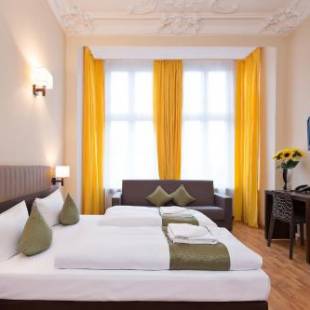 Фотографии гостиницы
Hotel Abendstern