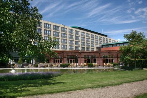 Фотография гостиницы Hotel Van der Valk Maastricht