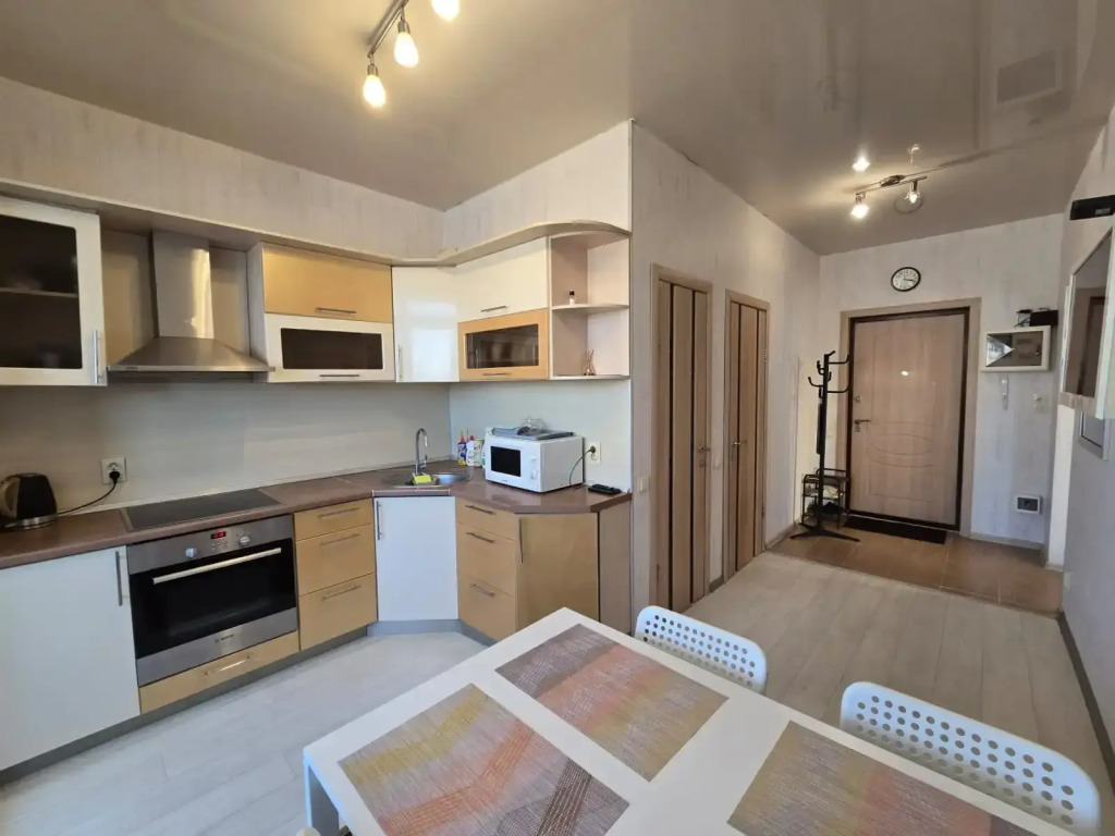 Фотография квартиры Квартира Трехкомнатная Сургут