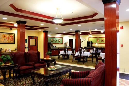 Фотография гостиницы Clarion Inn