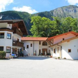 Фотографии гостиницы
Hotel Kraftquelle Schlossblick