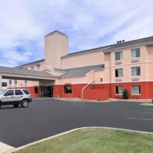 Фотографии гостиницы
Econo Lodge Champaign Urbana – University Area