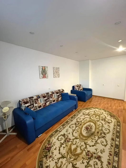 Фотографии квартиры 
            Квартира Двухкомнатная на Сармановском