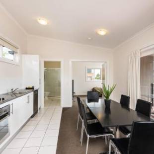 Фотографии апарт отеля
Horizon Apartments