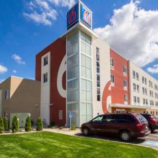 Фотографии гостиницы
Motel 6-South Bend, IN - Mishawaka