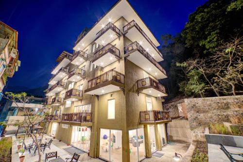 Фотография гостиницы The Hideaway Bedzzz Rishikesh by Leisure Hotels
