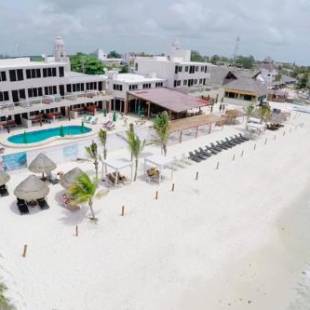 Фотографии гостиницы
Hacienda Morelos Beachfront Hotel