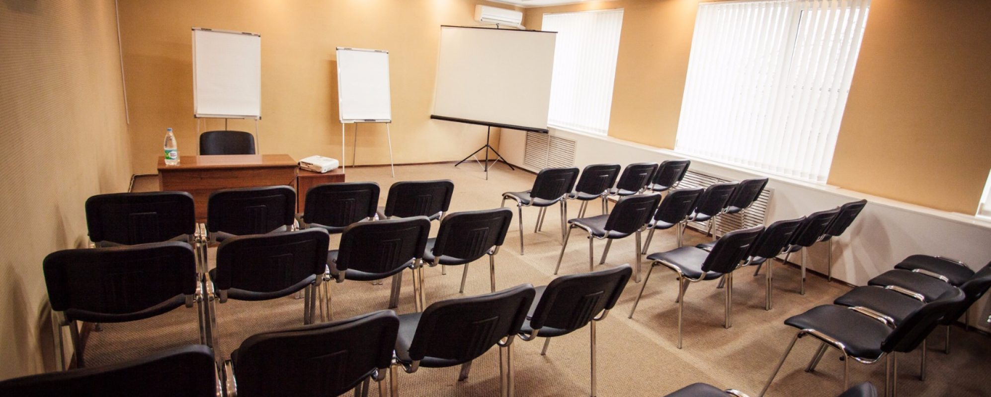 Фотографии конференц-зала Ассоль