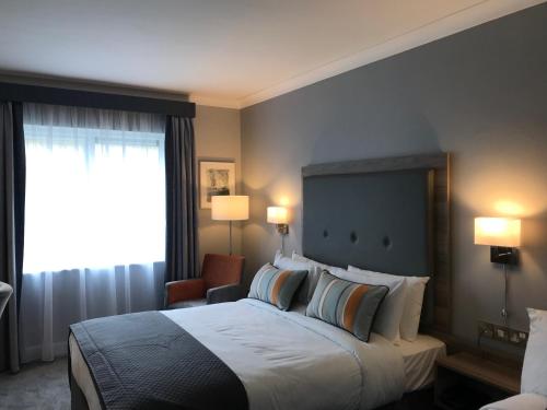 Фотография гостиницы Westlodge Hotel & Leisure Centre