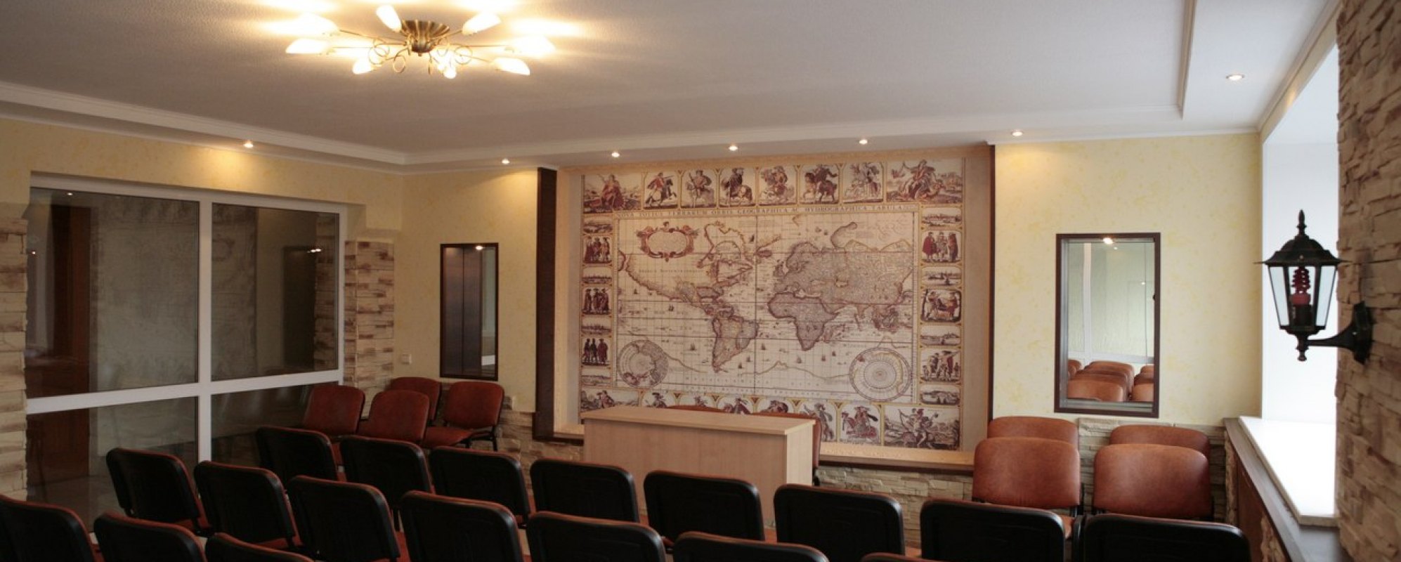 Фотографии конференц-зала Кама