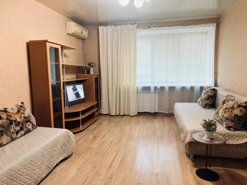 Фотография квартиры Апартаменты 2-х комн в центре города в Уссурийске