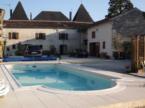 Фотография мини отеля Les Cygnes Noirs