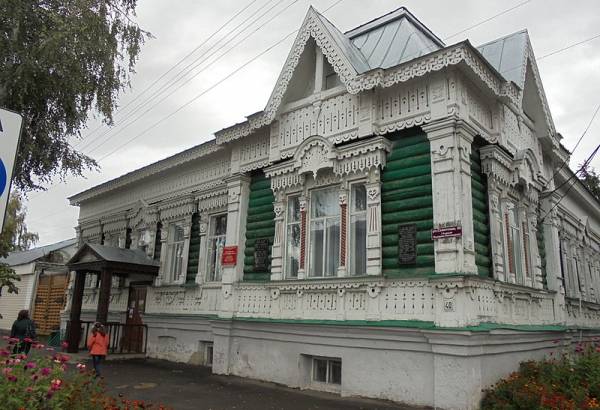 Фотография достопримечательности Путевой дворец