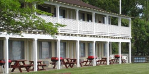 Фотография гостиницы Skylark Shores Resort