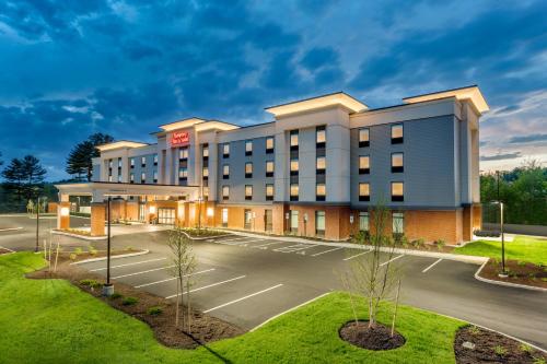 Фотография гостиницы Hampton Inn & Suites Kittery