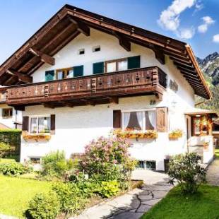 Фотографии гостевого дома
Ferienhaus Alpspitzecho