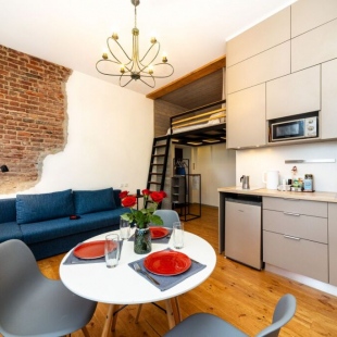 Фотография квартиры Квартира у Ратуши в доме Берлянда 1835 г на пл. Свободы