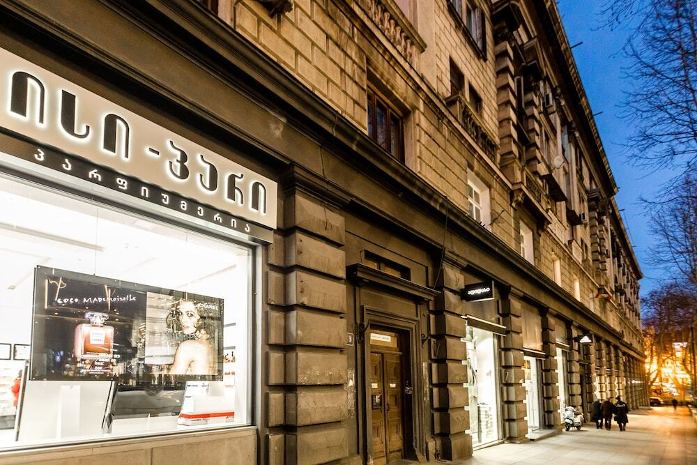 Фотография квартиры Апартаменты Dat Exx on Freedom Square