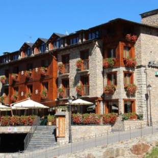 Фотографии гостиницы 
            Hotel Soldeu Maistre