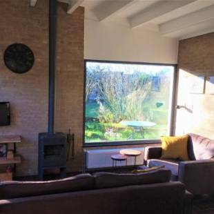 Фотографии гостевого дома
Bungalow 221