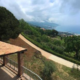 Фотографии гостевого дома 
            Beautiful Farmhouse in Cetraro with Terrace