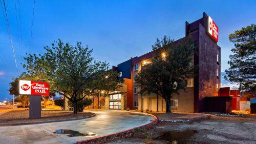 Фотография гостиницы Best Western Plus Sun Canyon